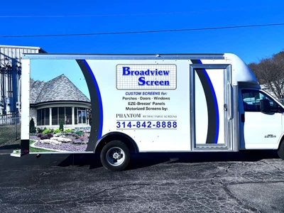 Vehicle Graphics Photo